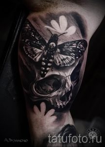 фото тату мотылек для статьи про значение татуировки мотылек - tatufoto.ru - 38