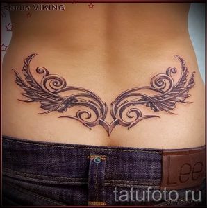 фото тату на пояснице для статьи про значение татуировок на пояснице - tatufoto.ru - 3