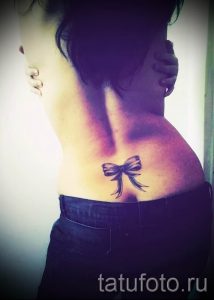 фото тату на пояснице для статьи про значение татуировок на пояснице - tatufoto.ru - 40