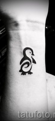фото тату пингвин для статьи про значение татуировки пингвин — tatufoto.ru — 18
