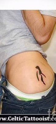 фото тату пингвин для статьи про значение татуировки пингвин — tatufoto.ru — 19