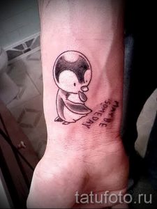 фото тату пингвин для статьи про значение татуировки пингвин - tatufoto.ru - 23