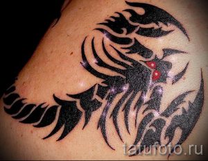 фото тату рак для статьи про значение татуировки с рисунком рака - tatufoto.ru - 9