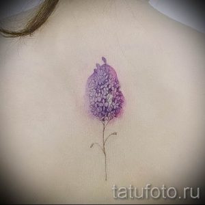 фото тату сирень для статьи про значение татуировки сирень - tatufoto.ru - 4