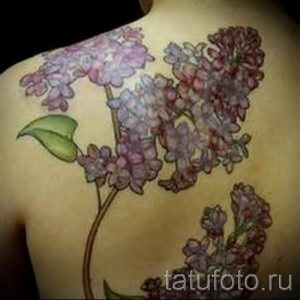 фото тату сирень для статьи про значение татуировки сирень - tatufoto.ru - 5