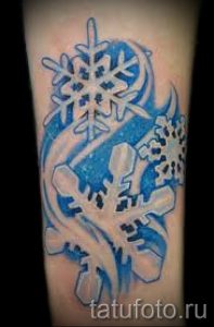 фото тату снежинка для статьи про значение татуировки снежинка - tatufoto.ru - 7