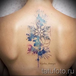 фото тату снежинка для статьи про значение татуировки снежинка - tatufoto.ru - 29