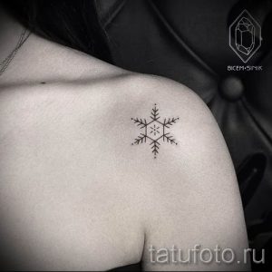 фото тату снежинка для статьи про значение татуировки снежинка - tatufoto.ru - 40