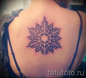 фото тату снежинка для статьи про значение татуировки снежинка - tatufoto.ru - 47