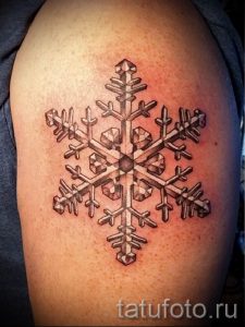 фото тату снежинка для статьи про значение татуировки снежинка - tatufoto.ru - 50
