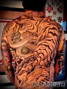 фото тату тигр и дракон для статьи про значение татуировки - tatufoto.ru - 3