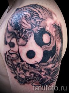 фото тату тигр и дракон для статьи про значение татуировки - tatufoto.ru - 22