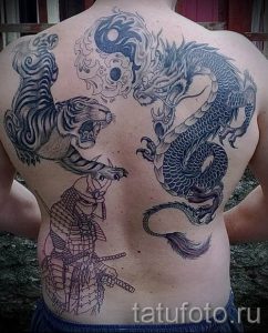 фото тату тигр и дракон для статьи про значение татуировки - tatufoto.ru - 42