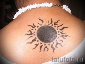 фото тату черное солнце для статьи про значение тату черное солнце - tatufoto.ru - 16