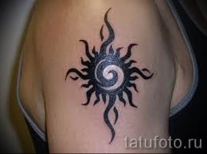 фото тату черное солнце для статьи про значение тату черное солнце - tatufoto.ru - 23