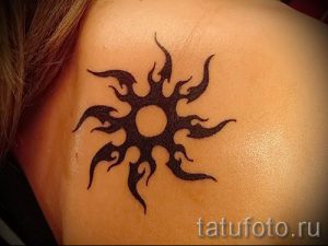 фото тату черное солнце для статьи про значение тату черное солнце - tatufoto.ru - 50