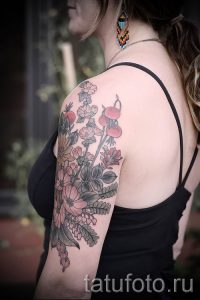 фото тату шиповник для статьи про значение татуировки шиповник - tatufoto.ru - 16