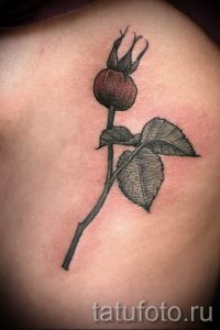фото тату шиповник для статьи про значение татуировки шиповник - tatufoto.ru - 17