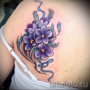 фото татуировки фиалка для статьи про значение тату фиалка - tatufoto.ru - 1