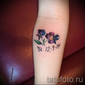 фото татуировки фиалка для статьи про значение тату фиалка - tatufoto.ru - 21