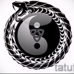 Приемлемый вариант рисунка наколки – символ Инь-Янь, который подойдет для крутого эскиза тату инь-янь