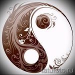 Интересный вариант рисунка наколки – символ Инь-Янь, который подойдет для крутого эскиза тату инь-янь