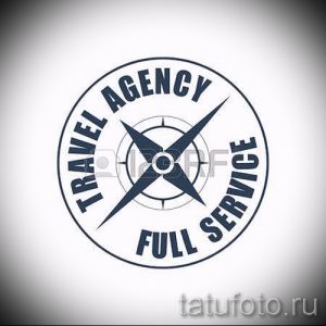 Эскиз татуировки компаса, окруженного текстом "TRAVEL AGENCY FULL SERVICE". Подходит для тематических татуировок.