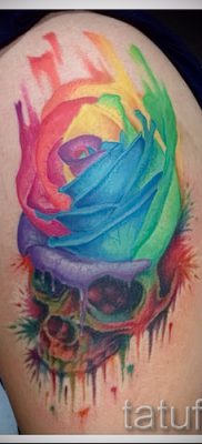 Крутой пример татуировки радуга на фото – для материала про историю рисунка радуги в тату