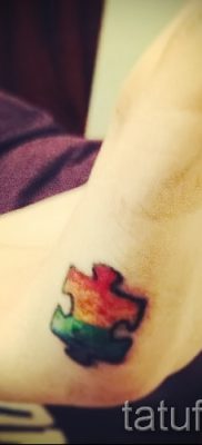 Крутой вариант татуировки радуга на фотографии – для материала про смыс рисунка радуги в тату