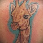 Зачетный пример выполненной наколки жираф – рисунок подойдет для тату жираф маленькийтату жираф моноцвет