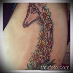 Оригинальный пример нанесенной татуировки жираф – рисунок подойдет для тату жираф на предплечье