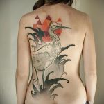 Интересный пример выполненной татуировки журавль – рисунок подойдет для тату журавлик оригами