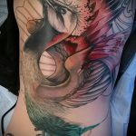 Классный пример существующей татуировки журавль – рисунок подойдет для тату журавль япония