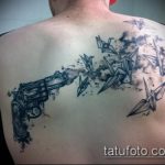 Зачетный пример готовой татуировки журавль – рисунок подойдет для тату журавль и сакура
