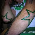 Интересный пример готовой татуировки звезды на локтях – рисунок подойдет для тату звезды на локтях 4 буквы