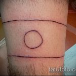 Крутой вариант существующей татуировки круг – рисунок подойдет для тату в форме круга