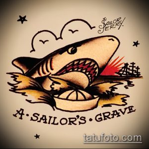 Фото татуировки акулы в стиле Sailor Jerry, выполненной в традиционных цветах и с использованием характерных элементов.