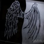 Зачетный пример эскиза татуировки ангел и демон – рисунок подойдет для тату ангел демон плечах