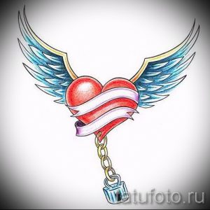 Эскиз татуировки крылатого сердца, запертого на замок и прикрепленного цепью. Символизирует любовь, заключенную в верность и преданность.