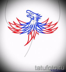 Эскиз татуировки феникса в минималистичном стиле, с использованием красных и синих цветов. Подходит для тех, кто предпочитает простые и лаконичные рисунки.