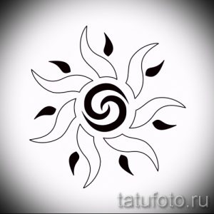 Фото тату: Эскиз татуировки в виде солнца с центральной спиралью и волнистыми лучами.