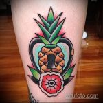 Зачетный вариант выполненной татуировки ананас – рисунок подойдет для тату ананас на пальце