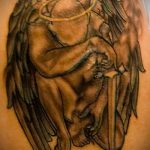 Уникальный пример готовой татуировки Архангел Михаил – рисунок подойдет для тату архангела михаила на плече