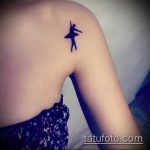 фото тату балерина №725 - классный вариант рисунка, который удачно можно использовать для преобразования и нанесения как тату балерина акварель