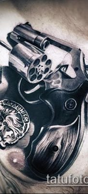 Фото тату револьвер (значение) — пример интересного рисунка тату — 034 tatufoto.com