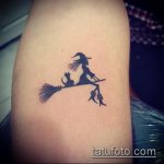 фото тату ведьма №770 - крутой вариант рисунка, который хорошо можно использовать для преобразования и нанесения как тату ведьма мультик