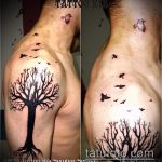 фото тату дерево №995 - крутой вариант рисунка, который удачно можно использовать для доработки и нанесения как маленькие тату дерево