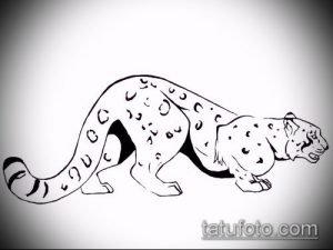 Черно-белый эскиз татуировки леопарда, стоящего в профиль. Лаконичный и стильный рисунок.