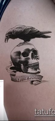 ворон на черепе тату (значение) — пример интересного рисунка тату — 057 tatufoto.com