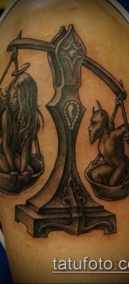 тату весы (зодиак) (значение) — пример интересного рисунка тату — 016 tatufoto.com